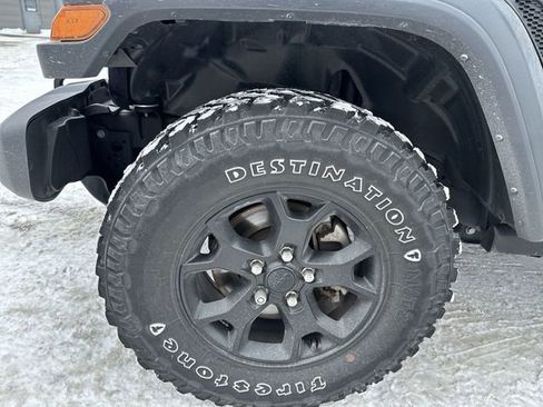 Used 2022 Jeep Wrangler Willys image 20