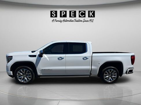 Used 2025 GMC Sierra 1500 Denali w/ Denali Reserve Package AWD/4WD image 2