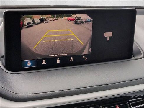 Used 2024 Acura MDX SH-AWD w/ Technology Package image 14