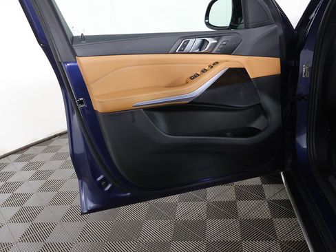 Used 2023 BMW X5 xDrive40i w/ Climate Comfort Package image 23