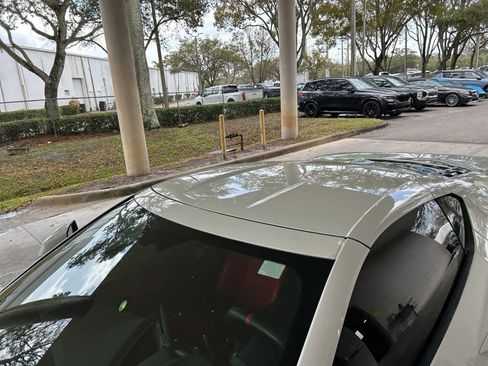 Used 2021 Chevrolet Corvette Stingray Preferred Cpe w/ Chrome Exterior Badge Package image 17