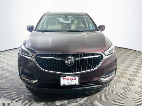 Used 2018 Buick Enclave Essence FWD image 2