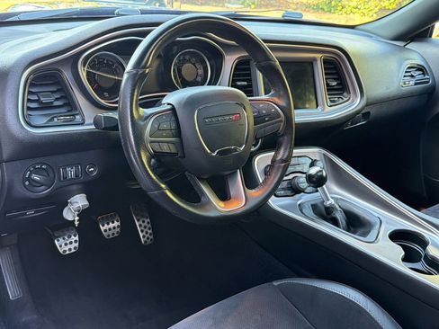 Used 2019 Dodge Challenger R/T Scat Pack image 4