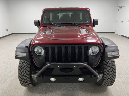 Used 2021 Jeep Wrangler Unlimited Rubicon w/ Cold Weather Group image 3