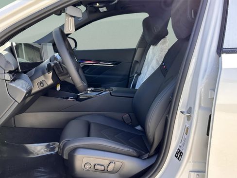 New 2026 BMW 540i xDrive w/ Executive Package image 19