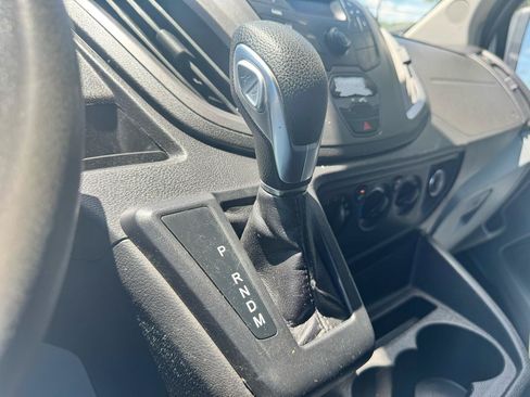 Used 2019 Ford Transit 250 130 Low Roof w/ Exterior Upgrade Package RWD image 24
