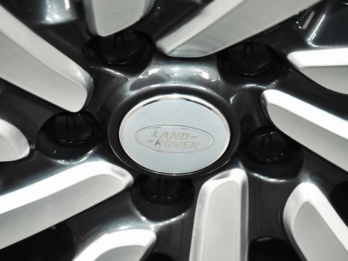 Used 2024 Land Rover Range Rover Autobiography image 96