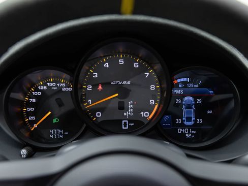 Used 2025 Porsche 718 Cayman GT4 RS RWD image 16