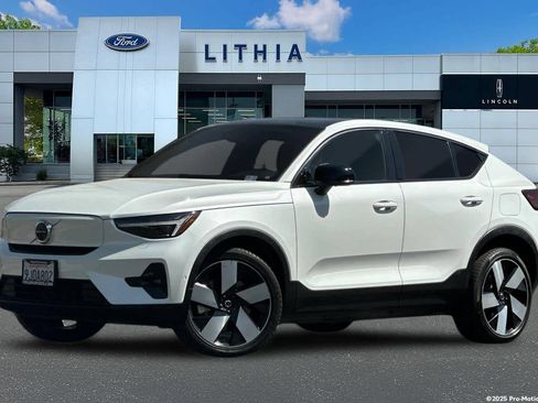Used 2023 Volvo C40 P8 Recharge Ultimate w/ Protection Package Premier AWD/4WD image 1