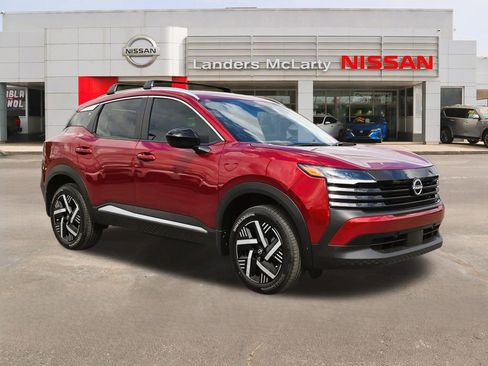 New 2026 Nissan Kicks SV w/ Charging Package FWD image 1