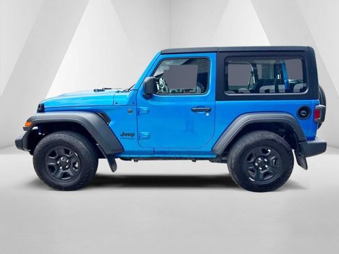 Used 2024 Jeep Wrangler Sport AWD/4WD image 4