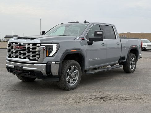 Certified 2025 GMC Sierra 2500 SLE w/ SLE Value Package; image 7