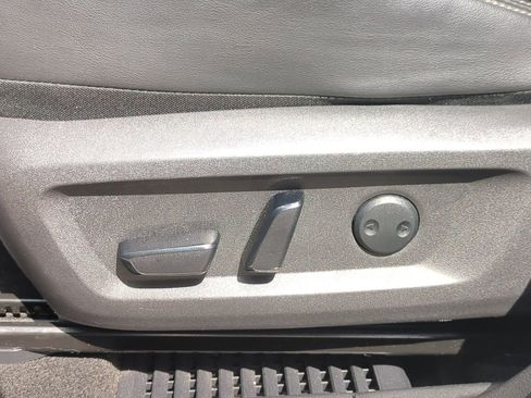 Used 2021 Nissan Rogue Platinum image 22