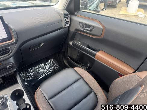 Used 2025 Ford Bronco Sport Outer Banks w/ Outer Banks Tech Package+ AWD/4WD image 16