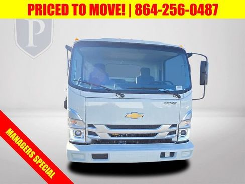 New 2025 Chevrolet Low Cab Forward image 13