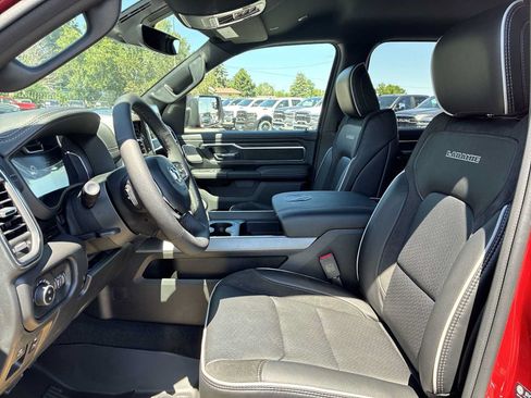 New 2026 RAM 1500 Laramie AWD/4WD image 13