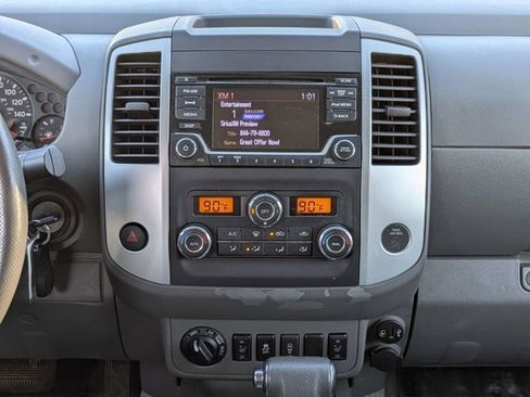 Used 2017 Nissan Frontier SV w/ SV Value Truck Package image 18