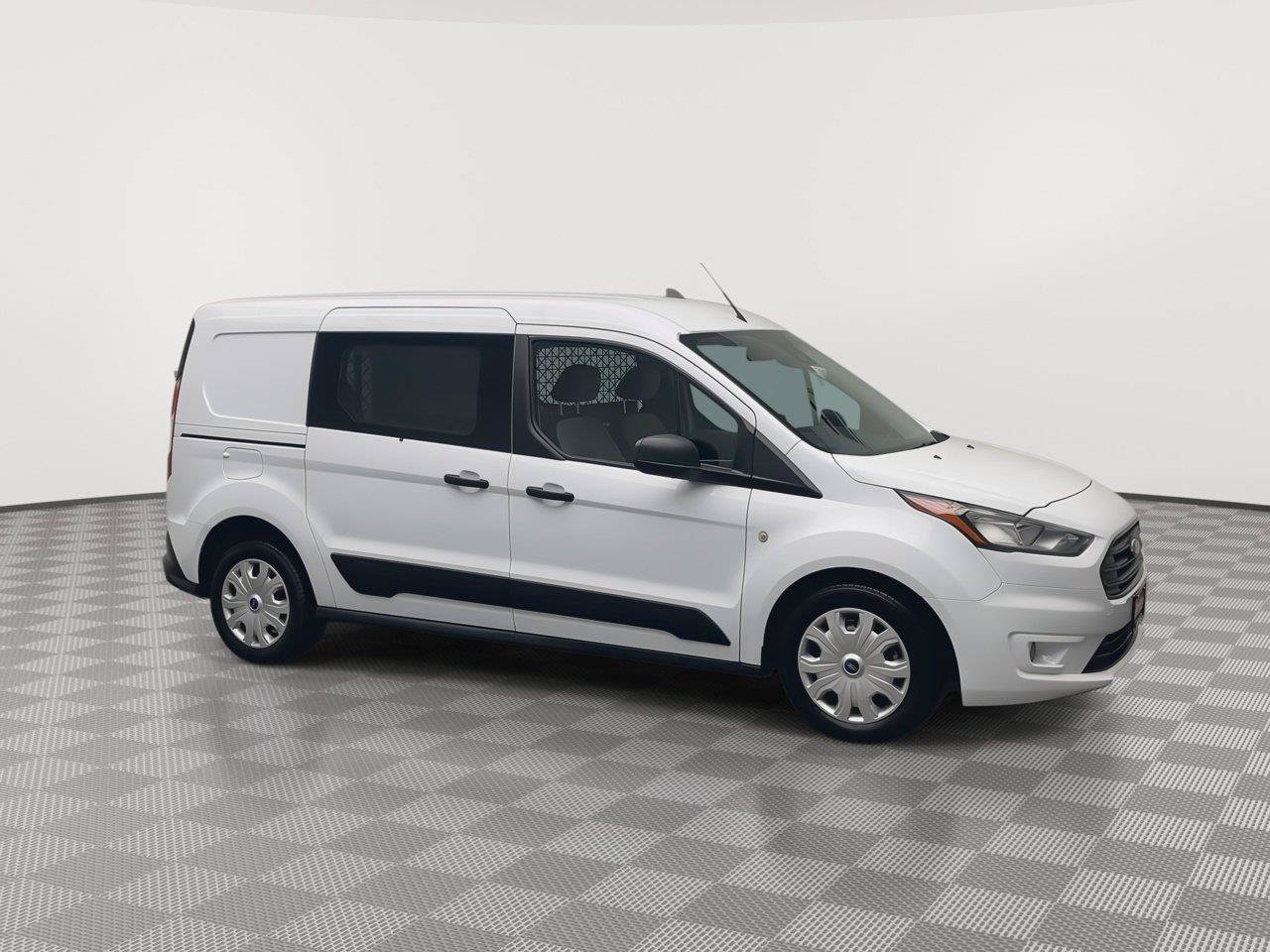 Used 2022 Ford Transit Connect XLT FWD image 32