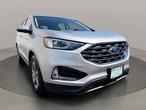 Used 2019 Ford Edge SEL w/ Equipment Group 201A FWD image 8