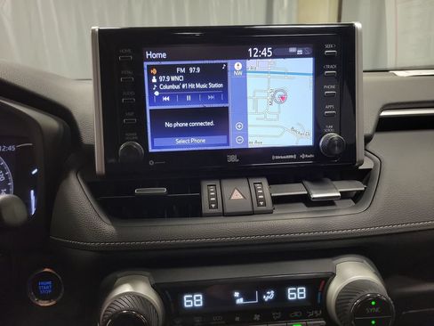 Used 2019 Toyota RAV4 Limited w/ Advanced Technology Package AWD/4WD image 18
