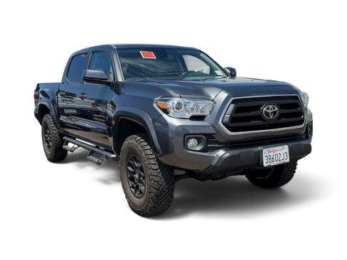 Used 2021 Toyota Tacoma SR5 w/ Blackout Package (TMS) AWD/4WD image 14