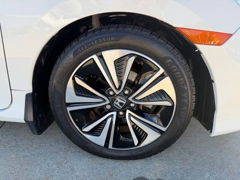 Used 2016 Honda Civic EX-T image 9