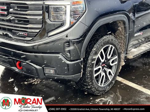 Certified 2024 GMC Sierra 1500 AT4 w/ Technology Package image 10
