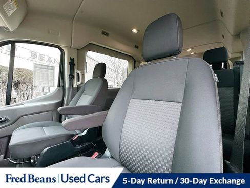 Used 2023 Ford Transit 350 XLT image 21