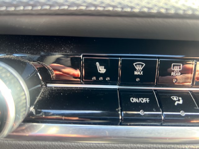 Used 2025 Chevrolet Equinox LT w/ Safety and Technology Package FWD image 24