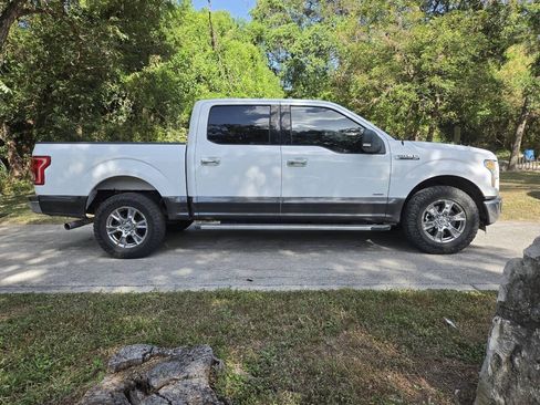Used 2016 Ford F150 XLT w/ Equipment Group 302A Luxury RWD image 2