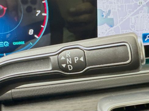 Used 2023 Mercedes-Benz GLS 450 4MATIC image 17