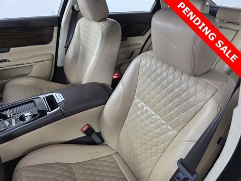 Used 2017 Jaguar XJ L Portfolio image 11