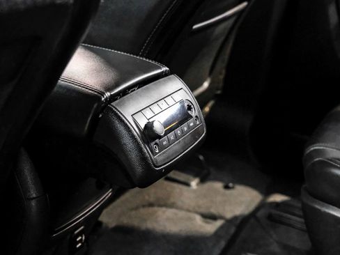 Used 2017 GMC Acadia Limited SLT AWD/4WD image 46