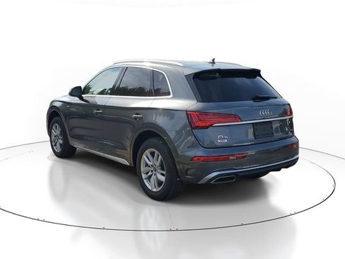 Used 2022 Audi Q5 2.0T Premium w/ Convenience Package AWD/4WD image 4