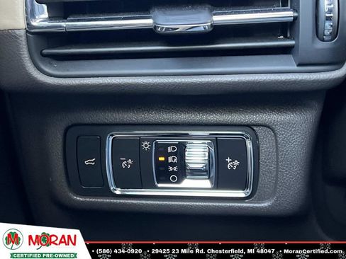 Used 2021 Lincoln Corsair Standard w/ Equipment Group 101A image 25