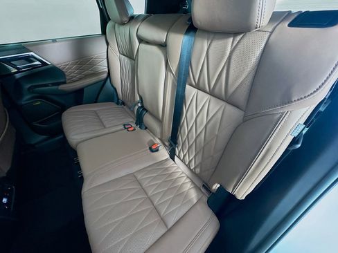 New 2025 Mitsubishi Outlander SEL image 26