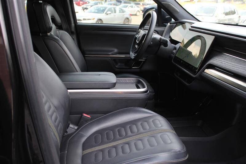 Used 2024 Rivian R1S Adventure Quad AWD/4WD image 14