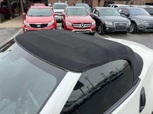 Used 2014 Nissan 370Z Touring w/ Sport Package image 32