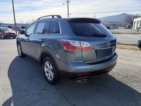 Used 2012 MAZDA CX-9 Touring w/ Moonroof & Bose Audio Pkg image 8