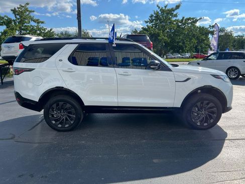 Used 2022 Land Rover Discovery S R-Dynamic AWD/4WD image 7