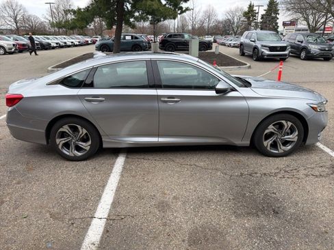 Used 2018 Honda Accord EX-L image 9