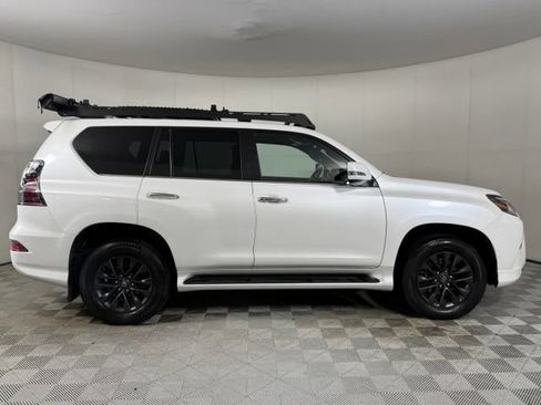 Used 2023 Lexus GX 460 Premium w/ Premium Package AWD/4WD image 9