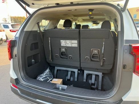New 2026 Kia Carnival SX w/ SX Dark Edition Package FWD image 9