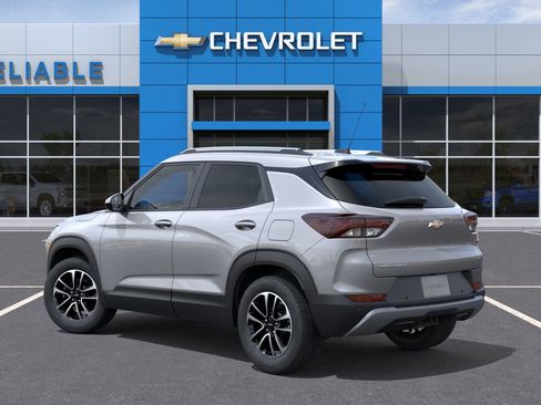 New 2026 Chevrolet TrailBlazer LT w/ Convenience Package image 3