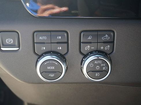 New 2025 GMC Sierra 1500 SLT w/ SLT Premium Plus Package image 29