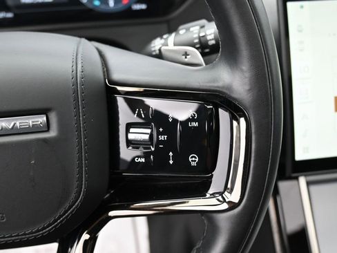 Used 2025 Land Rover Range Rover Velar S image 21
