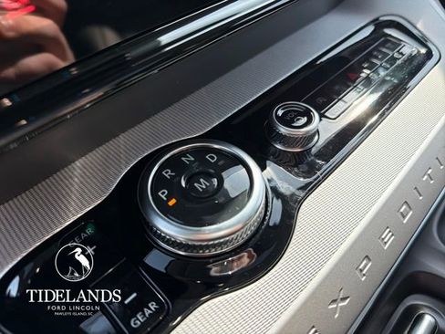 New 2026 Ford Expedition Active image 26