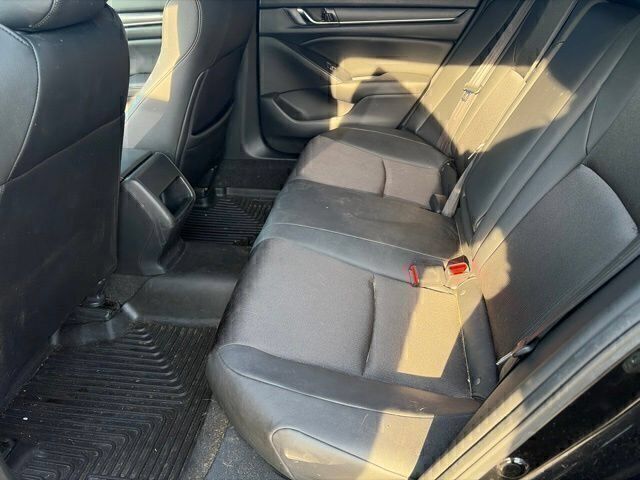 Used 2019 Honda Accord Sport image 10