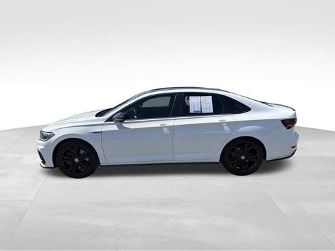 Used 2021 Volkswagen Jetta GLI Autobahn FWD image 4