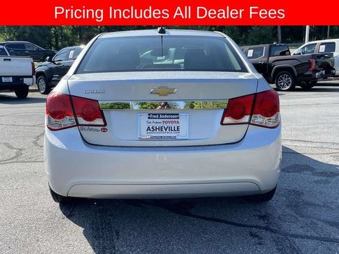 Used 2016 Chevrolet Cruze LS FWD image 4